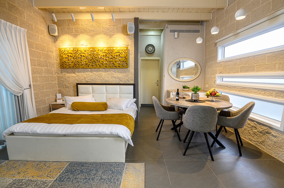 אחוזת מיא - סוויטות בוטיק על המים צפון  10  נופש - וי פור ויקיישן - V for Vacation