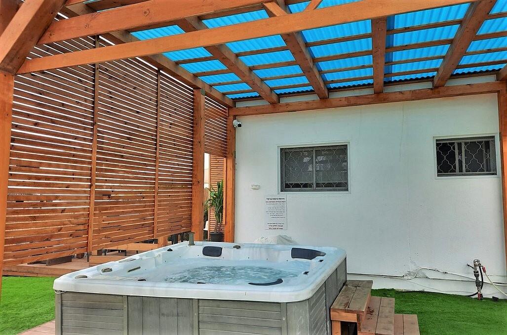 וילה לה רוזה - Villa La Roza דרום  5  נופש - וי פור ויקיישן - V for Vacation