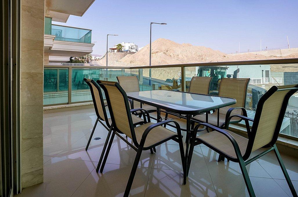 סוויטות פלמורה דרום  13  נופש - וי פור ויקיישן - V for Vacation