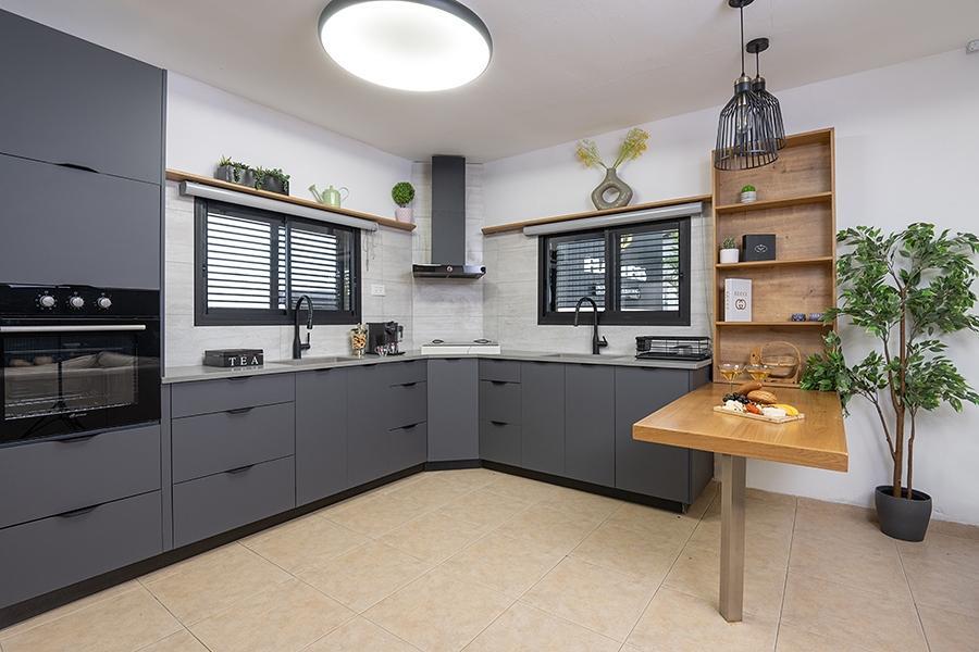 וילה פלואלס בוטיק צפון  13  נופש - וי פור ויקיישן - V for Vacation