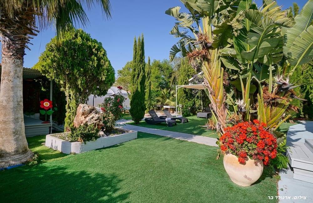 אושיה ריזורט צפון  10  נופש - וי פור ויקיישן - V for Vacation