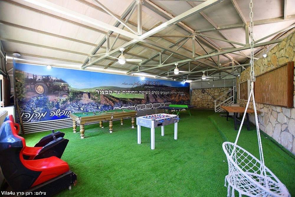 וילה מול הצדיק פקיעין צפון  35  נופש - וי פור ויקיישן - V for Vacation