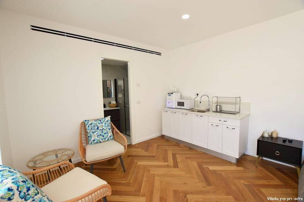 אחוזת yoli איוונטס מרכז  18  לופט 4 יו