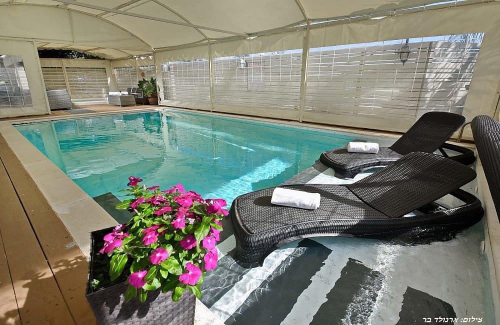 אחוזת נטלי צפון  3  נופש - וי פור ויקיישן - V for Vacation