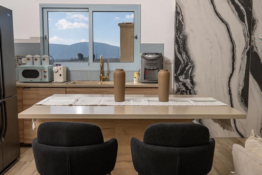 וילה אריאה בלו בוטיק צפון  7  נופש - וי פור ויקיישן - V for Vacation