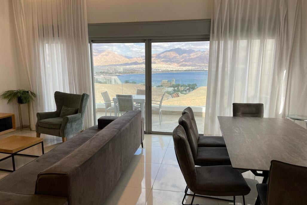 וילה וילאליס דרום  7  נופש - וי פור ויקיישן - V for Vacation