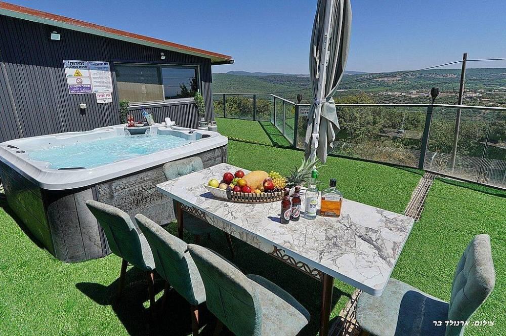 אחוזת אורפז צפון  26  נופש - וי פור ויקיישן - V for Vacation