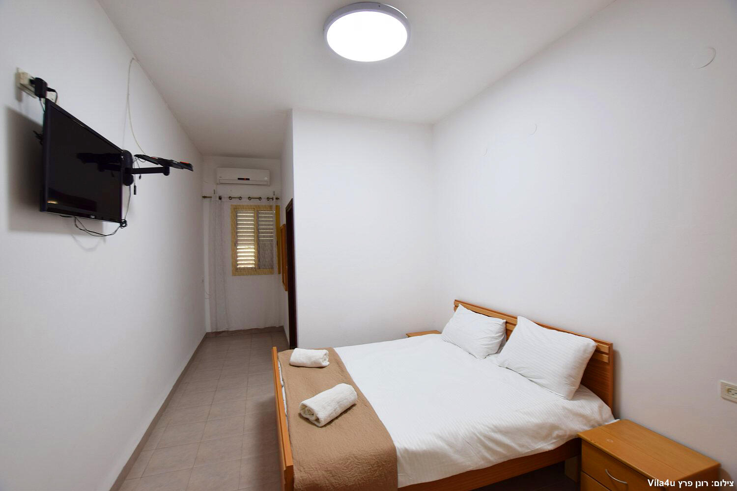 וילה מונפורט צפון  17  נופש - וי פור ויקיישן - V for Vacation