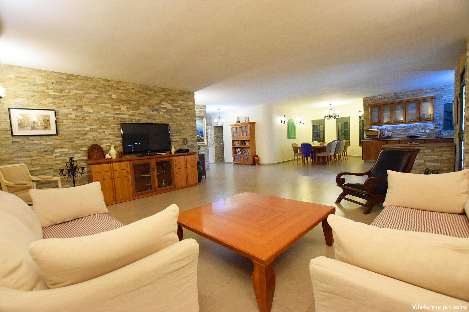 וילה מילה צפון  9  נופש - וי פור ויקיישן - V for Vacation