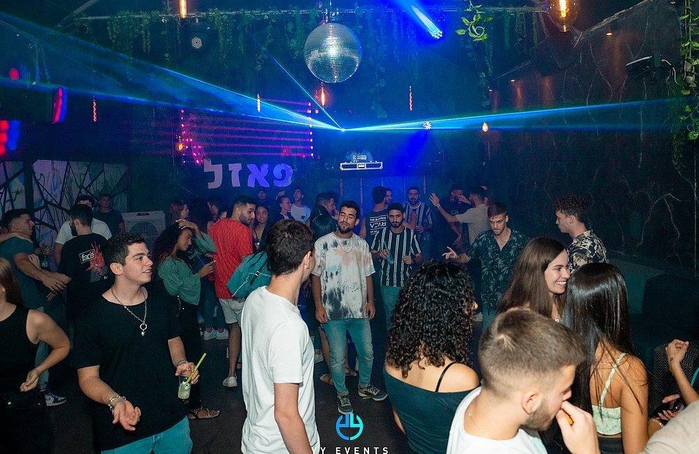 לופט מועדון הפאזל מרכז  7  לופט 4 יו