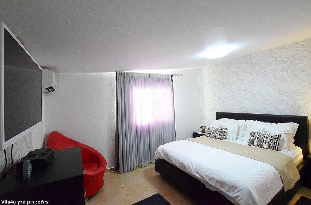 רונית בגליל צפון  19  נופש - וי פור ויקיישן - V for Vacation