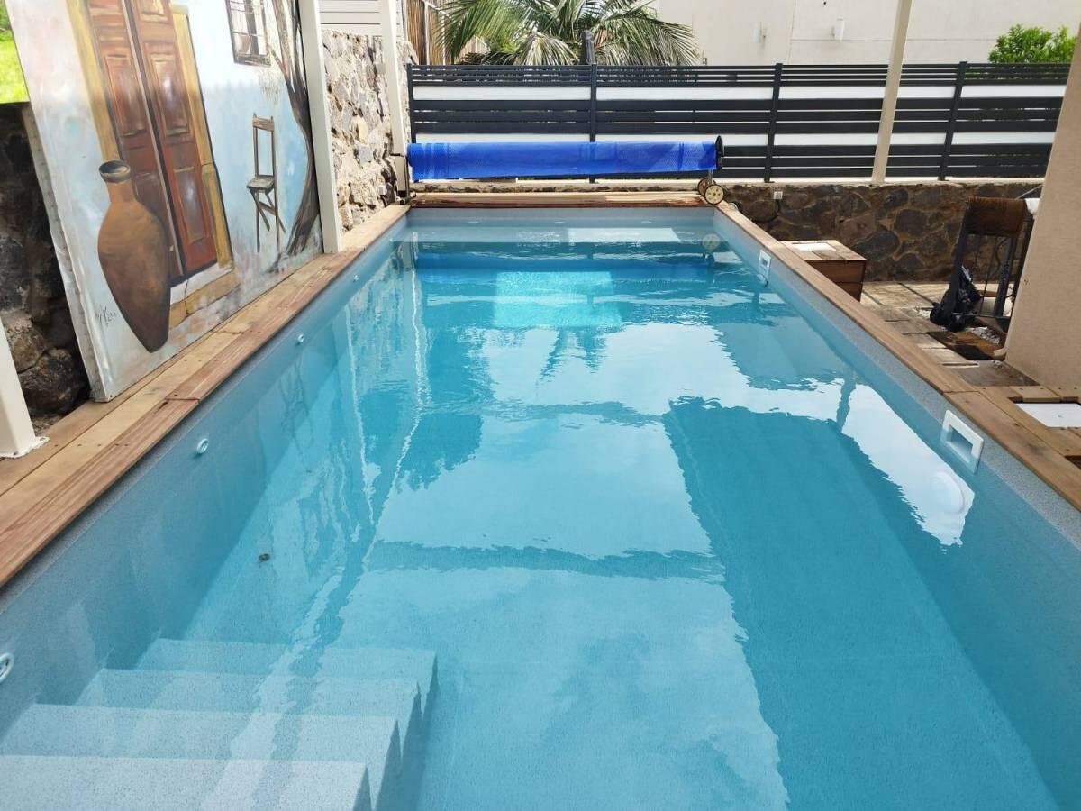 וילה מאיורי בוטיק צפון  46  נופש - וי פור ויקיישן - V for Vacation