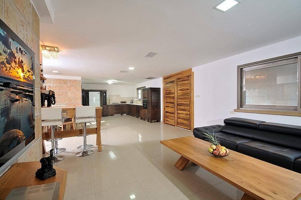 אחוזת בר דרום  12  נופש - וי פור ויקיישן - V for Vacation