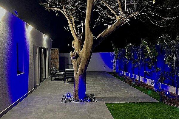 לואיס בוטיק דרום  23  נופש - וי פור ויקיישן - V for Vacation