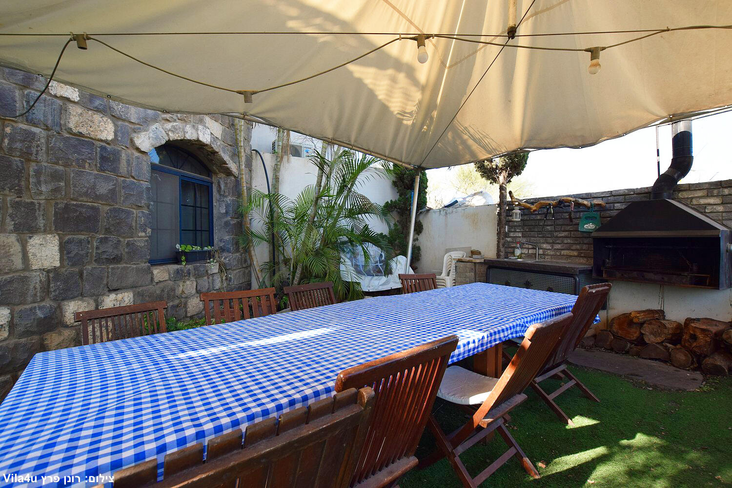 וילה בית הלוגים צפון  18  נופש - וי פור ויקיישן - V for Vacation