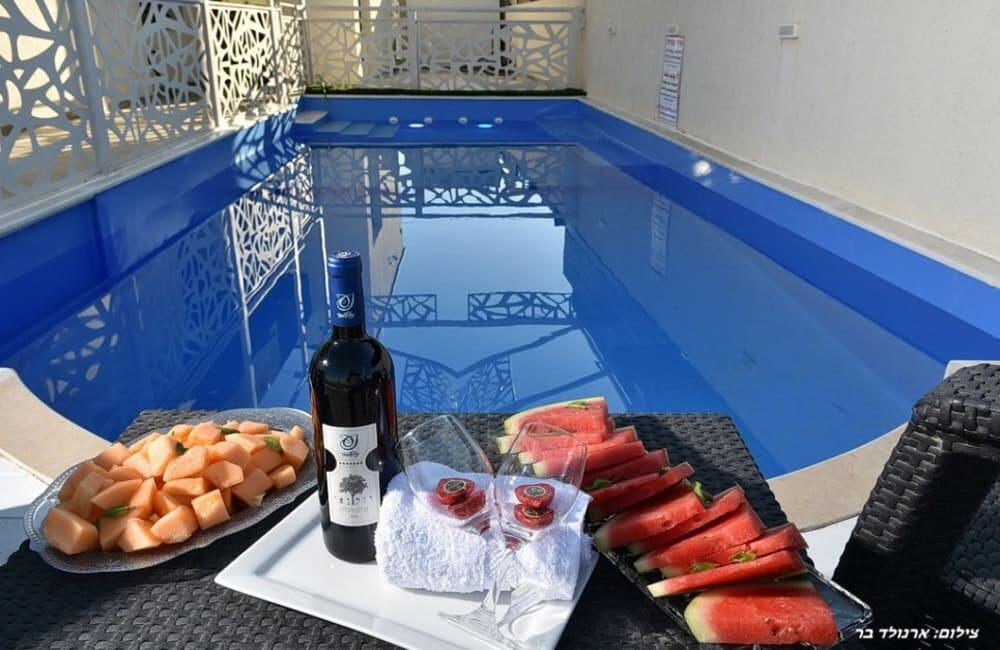 וילה סלו מול הכנרת צפון  12  נופש - וי פור ויקיישן - V for Vacation