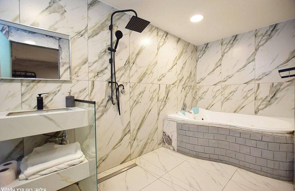 וויליג בר איוונטס מרכז  31  נופש - וי פור ויקיישן - V for Vacation