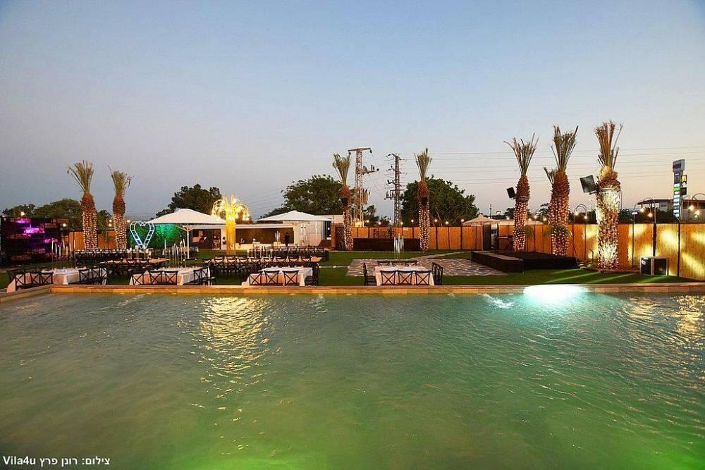 אמיליה איוונטס מרכז  39  לופט 4 יו