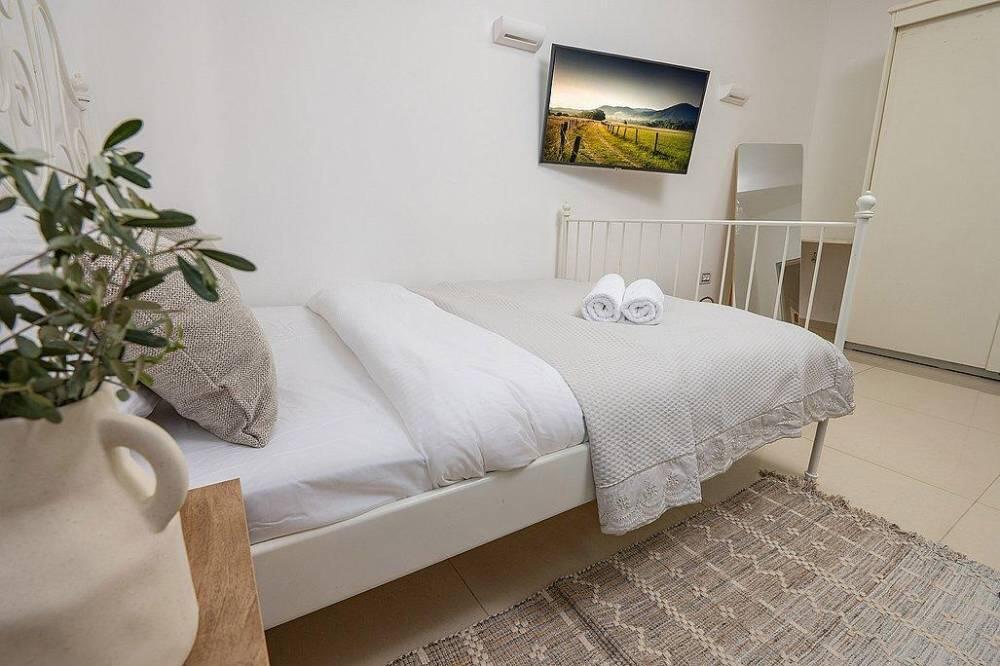 וילה שירת הנחל צפון  31  נופש - וי פור ויקיישן - V for Vacation