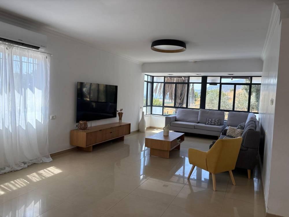 וילה נוף להרים צפון  18  נופש - וי פור ויקיישן - V for Vacation