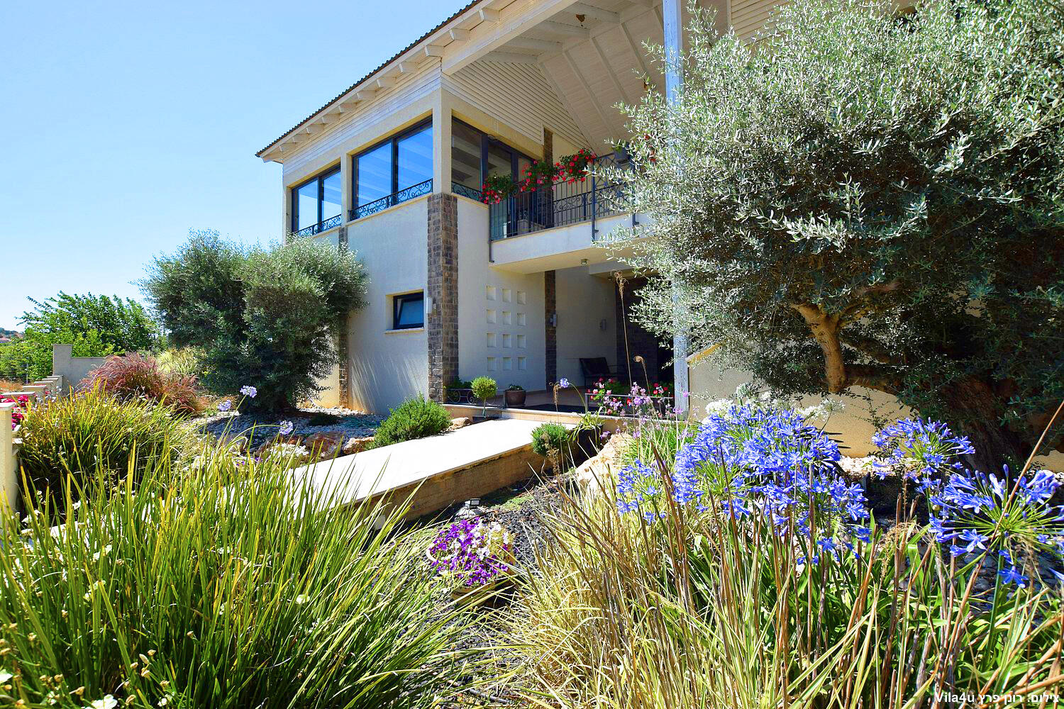 חושן הייטס צפון  14  נופש - וי פור ויקיישן - V for Vacation