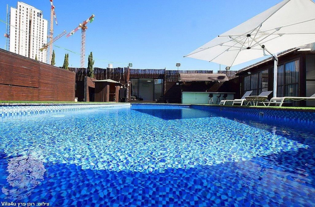 ריי ריזורט מרכז  14  נופש - וי פור ויקיישן - V for Vacation