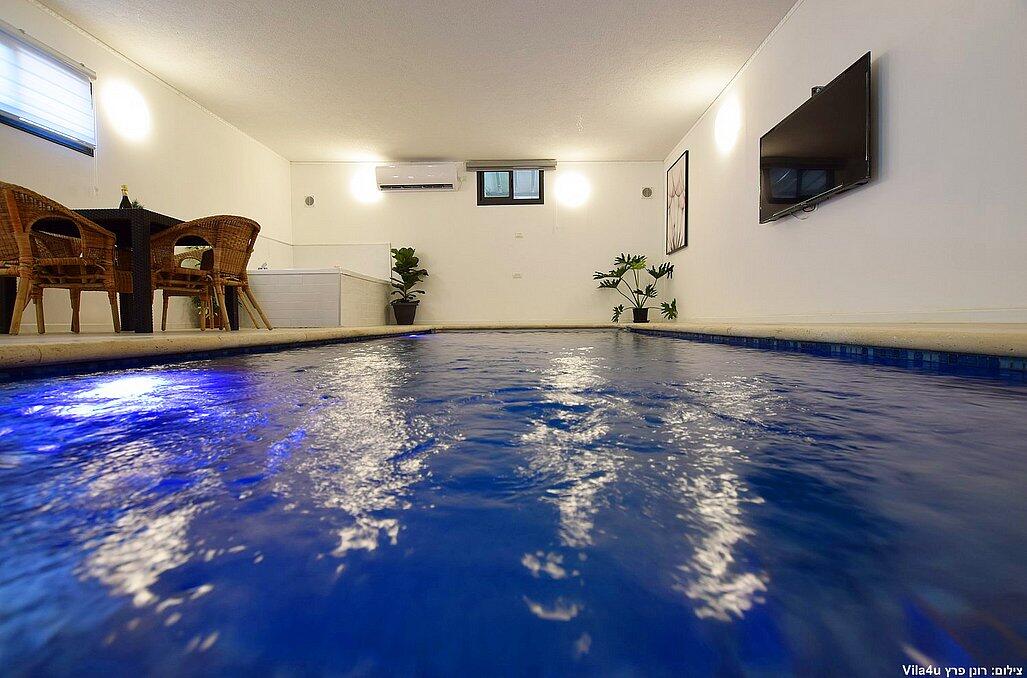 לקשורי סוויט - Luxury suite צפון  3  נופש - וי פור ויקיישן - V for Vacation