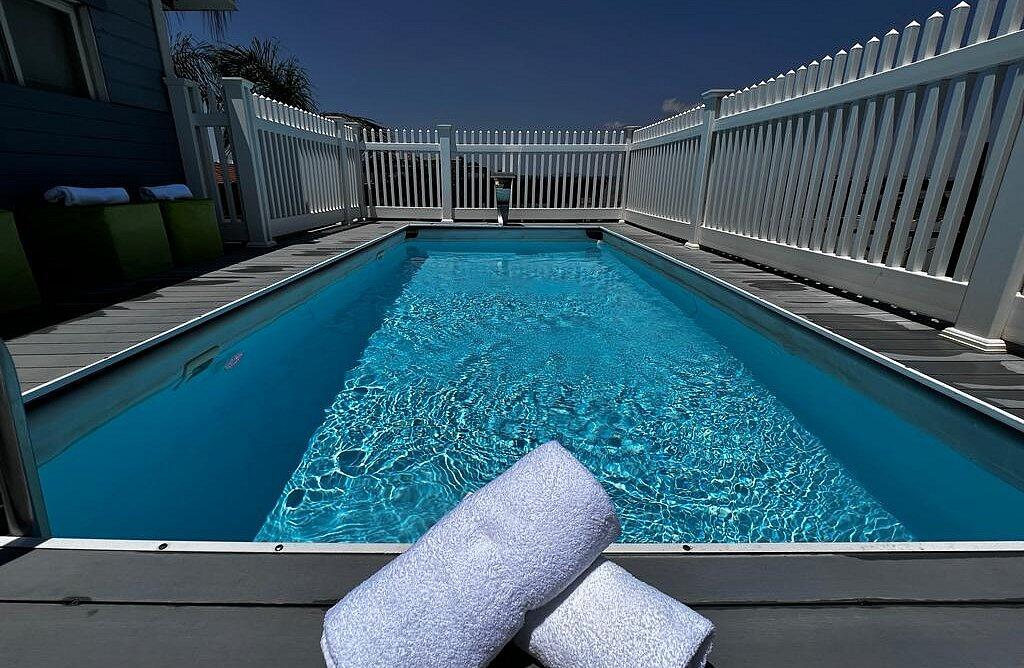 צימרים נעמי ומי צפון  2  נופש - וי פור ויקיישן - V for Vacation