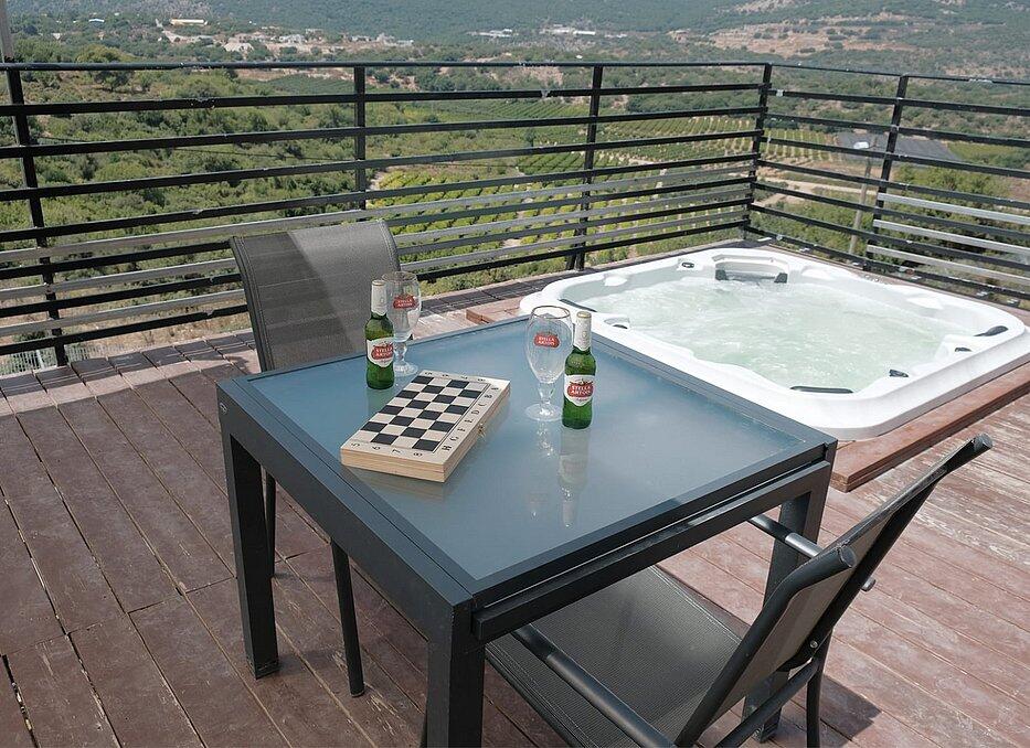 סוויטות אמור בגליל צפון  23  נופש - וי פור ויקיישן - V for Vacation