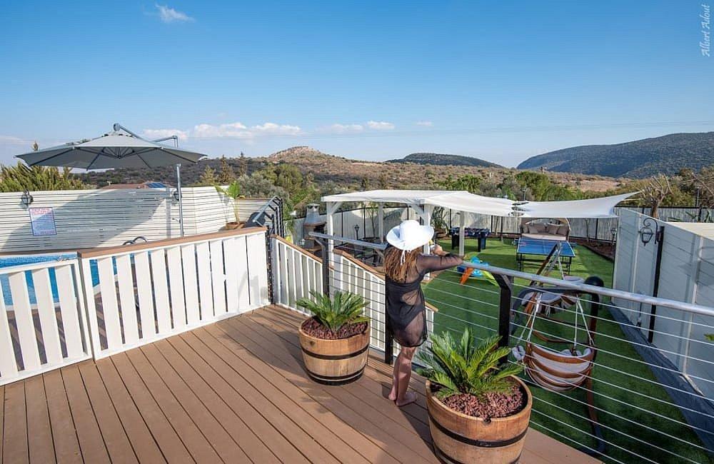 אחוזת נטלי צפון  22  נופש - וי פור ויקיישן - V for Vacation