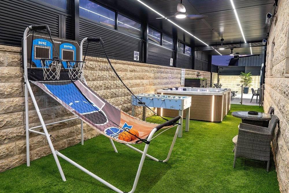 אחוזת ליאור בגפן מרכז  10  נופש - וי פור ויקיישן - V for Vacation