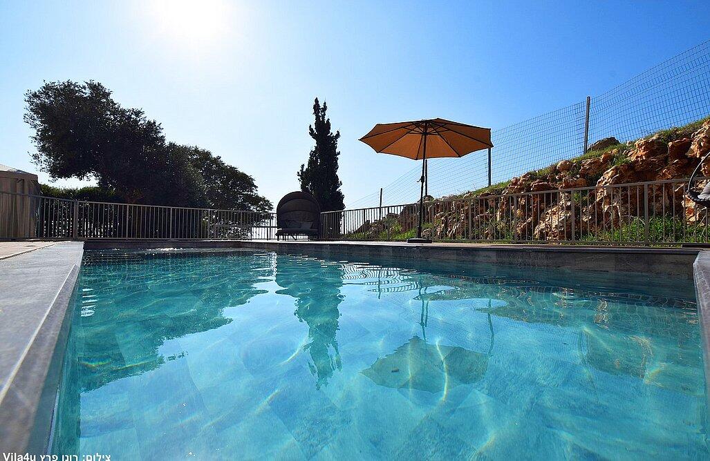 וילה גולייט צפון  30  נופש - וי פור ויקיישן - V for Vacation