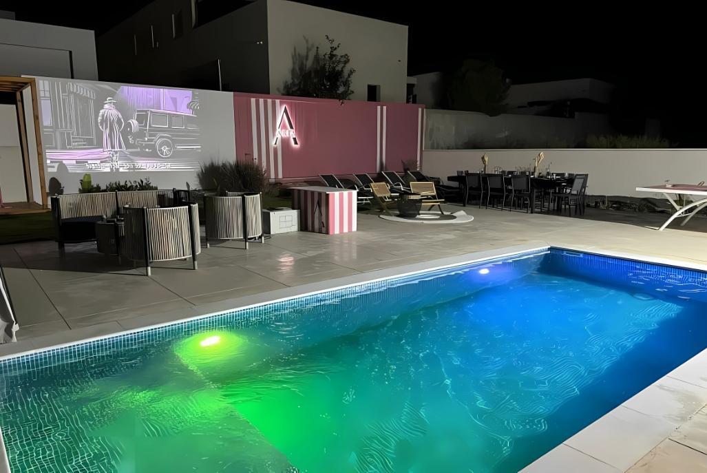 וילה אריאה בלו בוטיק צפון  33  נופש - וי פור ויקיישן - V for Vacation