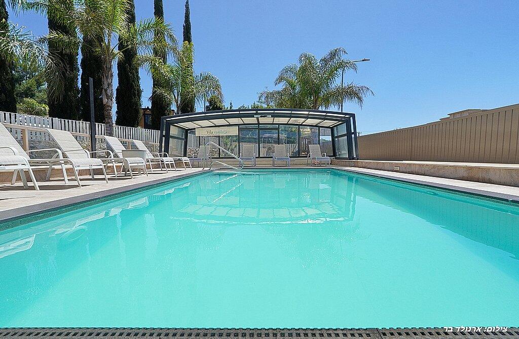 וילה ונילה צפון  5  נופש - וי פור ויקיישן - V for Vacation