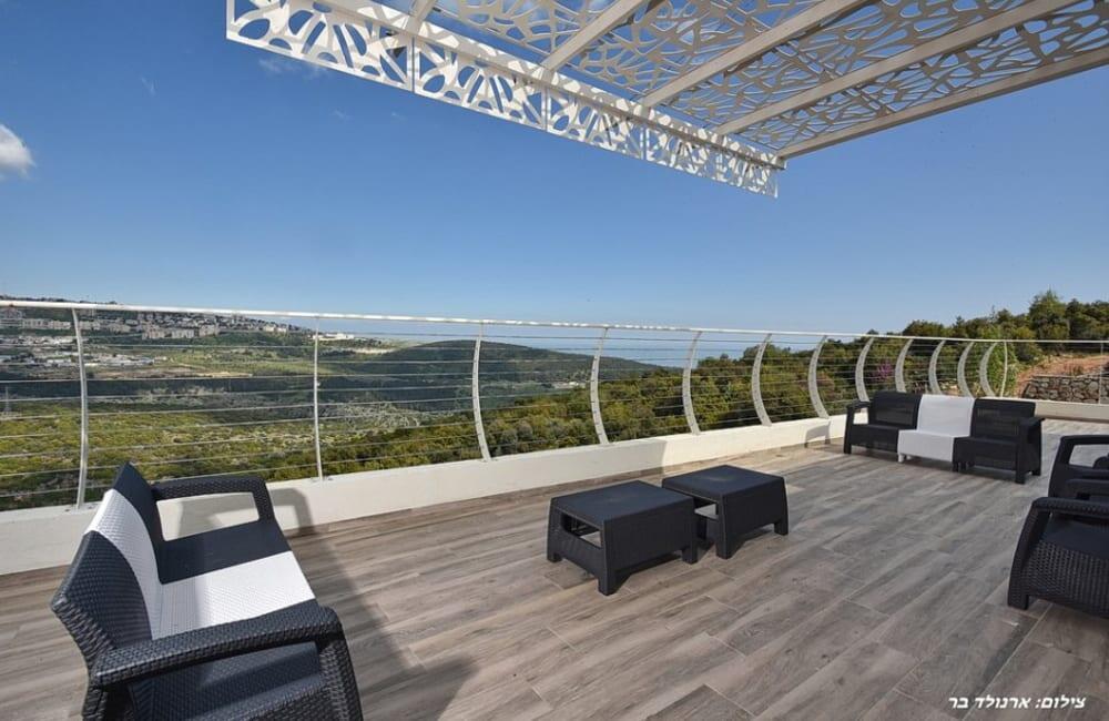 וילה סלו מול הכנרת צפון  4  נופש - וי פור ויקיישן - V for Vacation