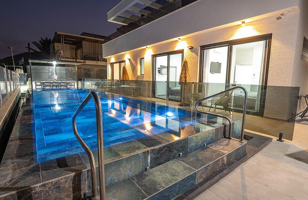 וילה אלטה לוקס יוקרה צפון  40  נופש - וי פור ויקיישן - V for Vacation