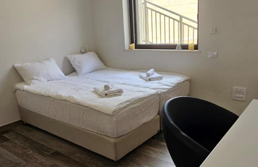 וילה נווה שמואל אינדיגו מרכז  11  נופש - וי פור ויקיישן - V for Vacation