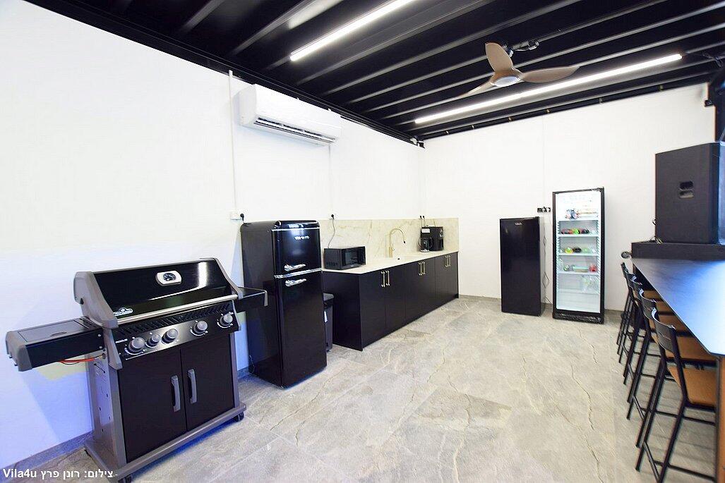 אריאל ריזורט צפון  6  לופט 4 יו