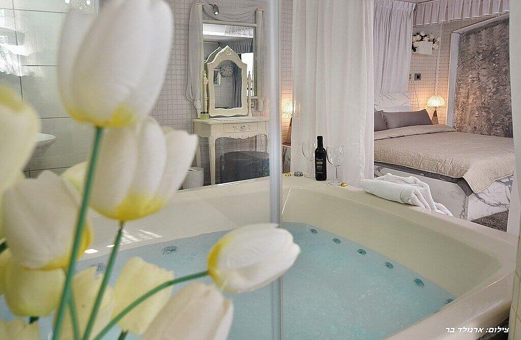 אחוזת קריסטל צפון  7  נופש - וי פור ויקיישן - V for Vacation