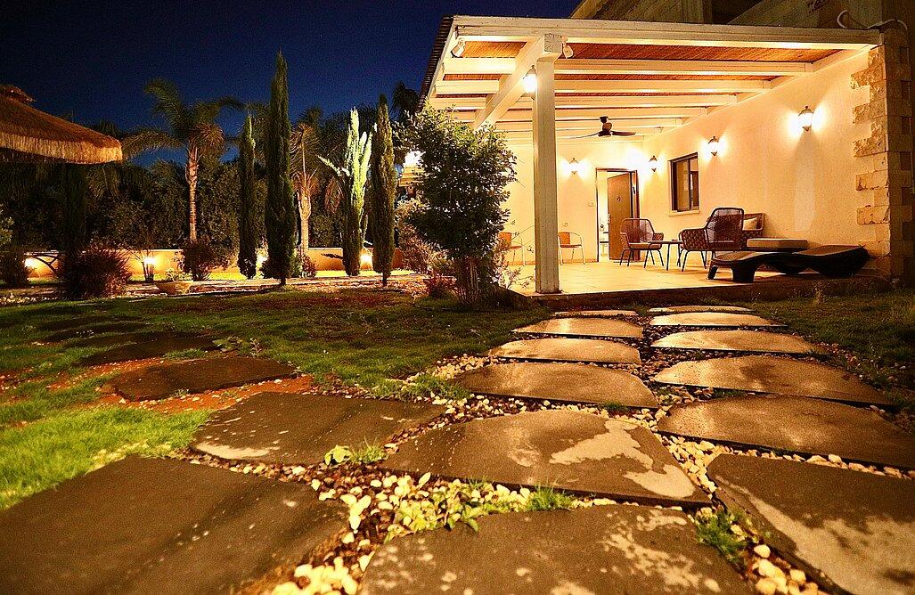 בית נופש בגלבוע צפון  8  נופש - וי פור ויקיישן - V for Vacation