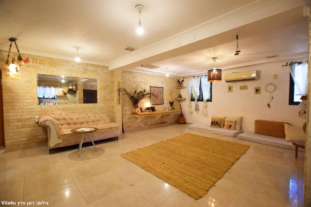 אלוהה האוס - Aloha House מרכז  7  נופש - וי פור ויקיישן - V for Vacation