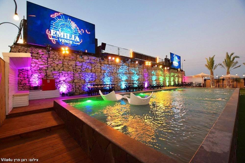 אמיליה איוונטס מרכז  34  לופט 4 יו