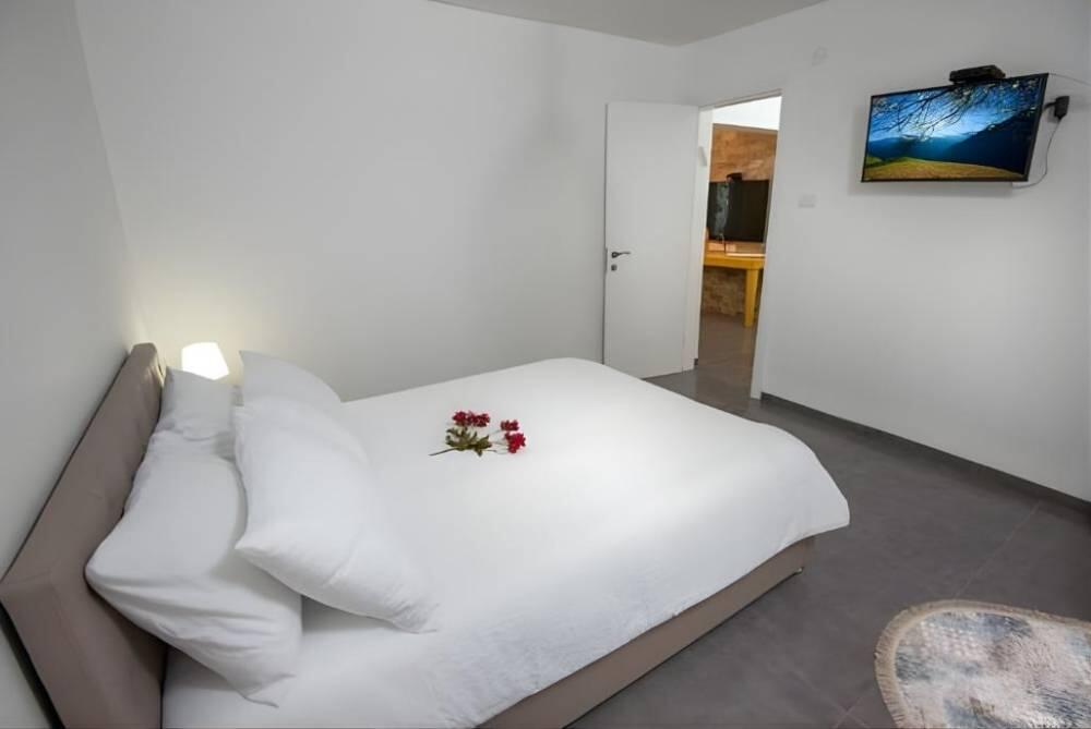 וילה גליו בגליל צפון  10  נופש - וי פור ויקיישן - V for Vacation