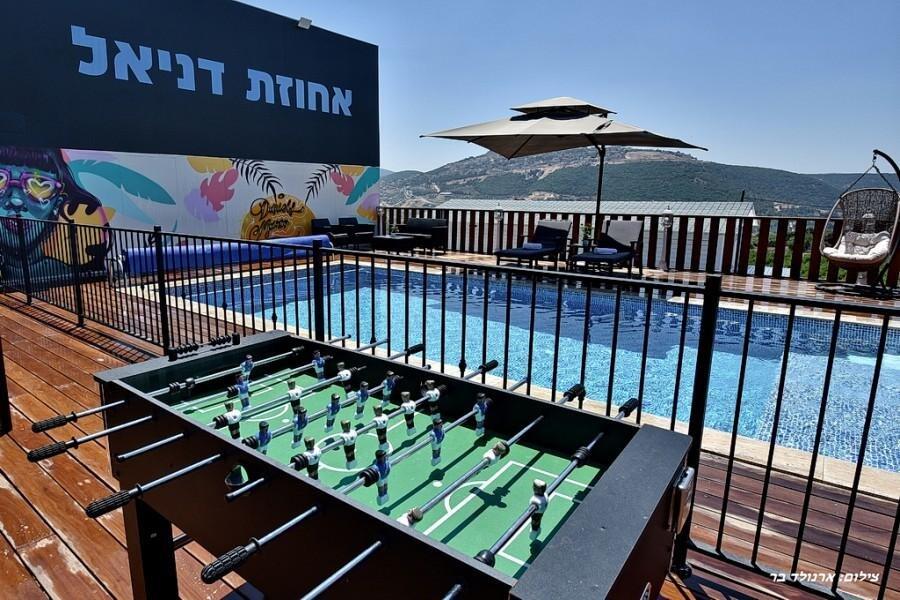 אחוזת דניאל באלקוש צפון  4  נופש - וי פור ויקיישן - V for Vacation
