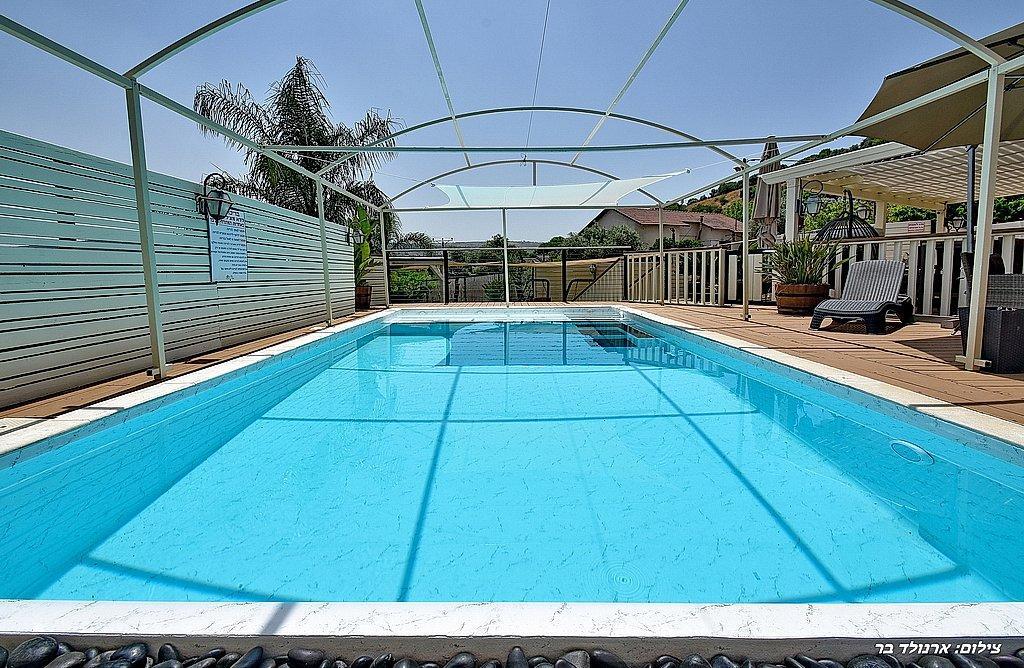 אחוזת נטלי צפון  26  נופש - וי פור ויקיישן - V for Vacation