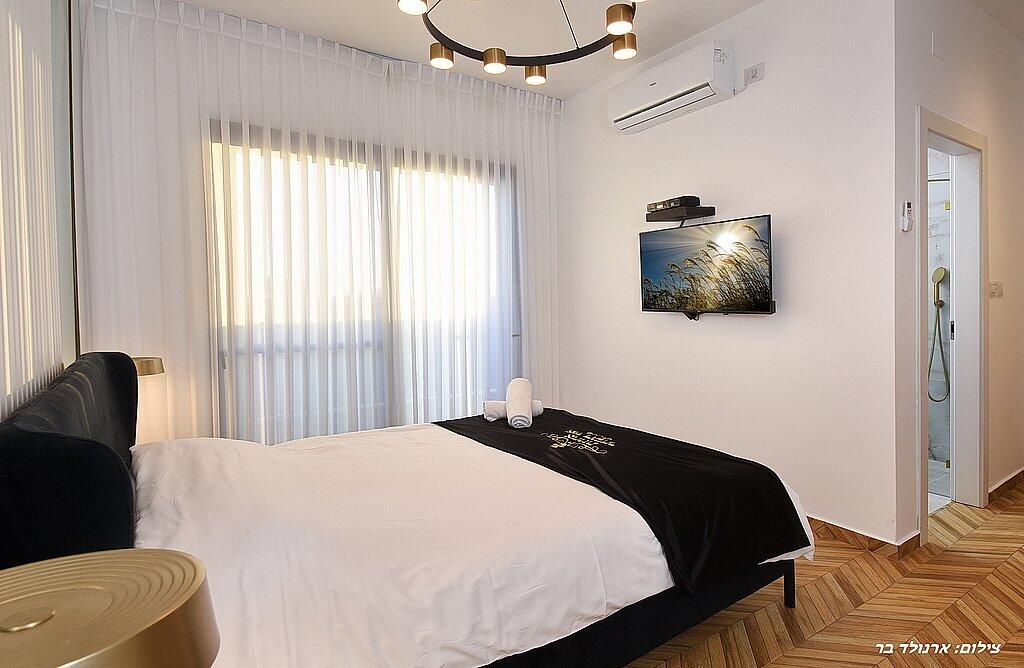 אחוזת אור השחר צפון  12  נופש - וי פור ויקיישן - V for Vacation