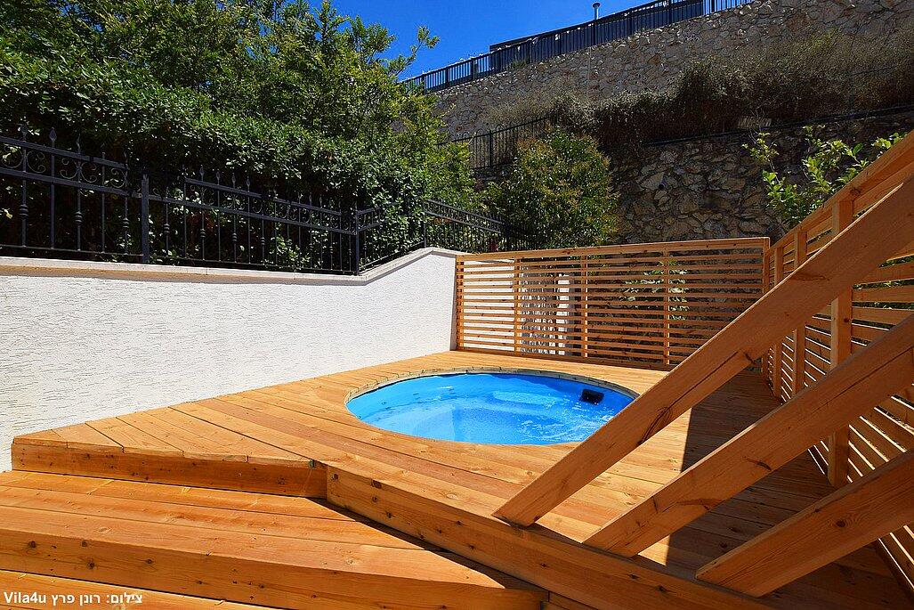 וילה רוז פרימיום צפון  26  נופש - וי פור ויקיישן - V for Vacation