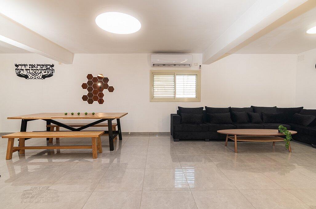 וילה דניאל מרכז  10  נופש - וי פור ויקיישן - V for Vacation