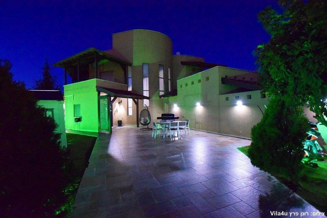 סוויטות גרין לנד צפון  8  נופש - וי פור ויקיישן - V for Vacation