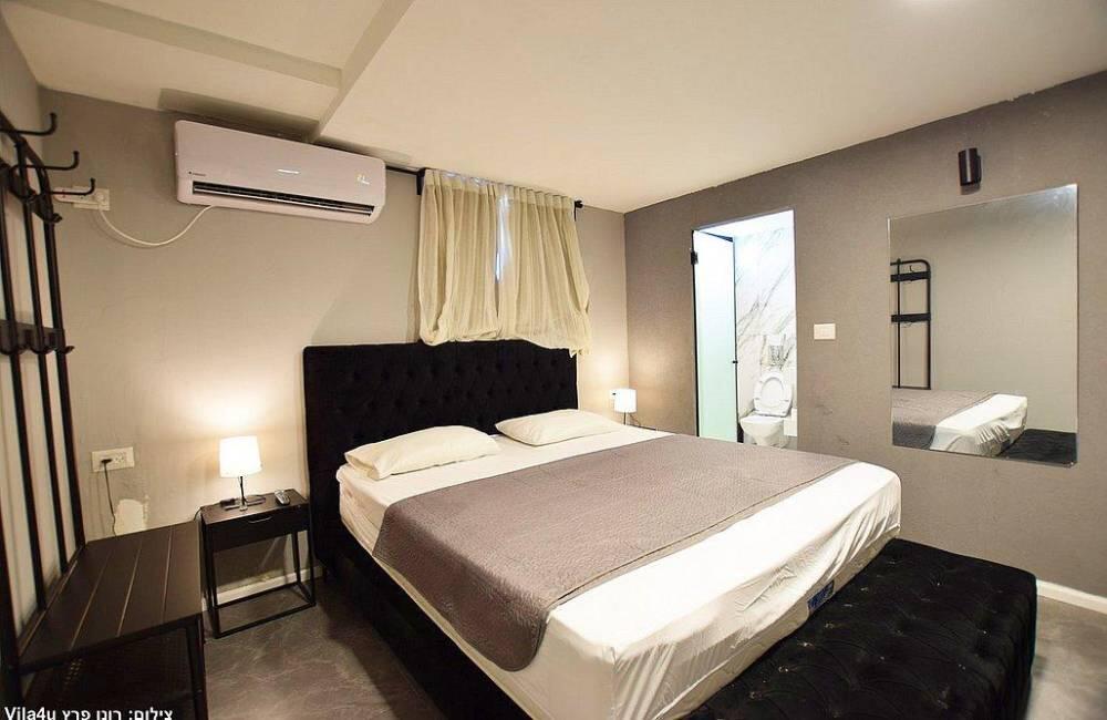 וויליג בר איוונטס מרכז  11  נופש - וי פור ויקיישן - V for Vacation